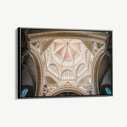 Dome of the Church of Valencia Glas & Canvas