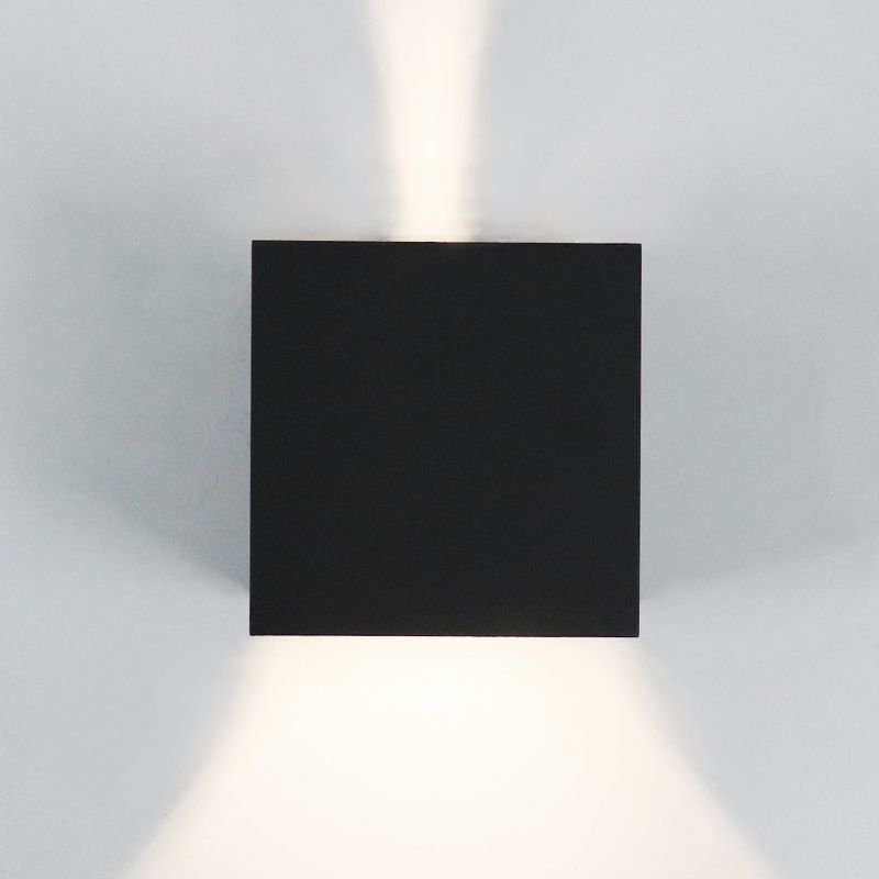 Zwarte up-down wandlamp Dion, 6W, warm wit, lichtstraal instelbaar, IP65