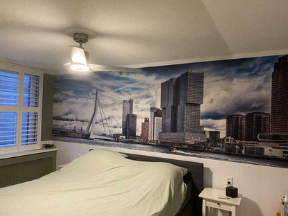 Fotobehang - Skyline Rotterdam met zicht op de Kop van Zuid in kleur